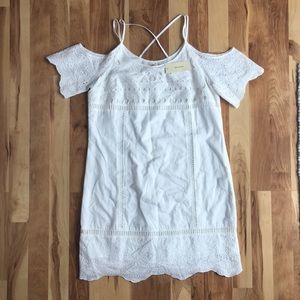 Open Shoulder. Skies are Blue. NWOT. White dress